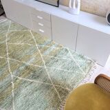 Tapis berbère Béni Ouarain vert à losanges blancs