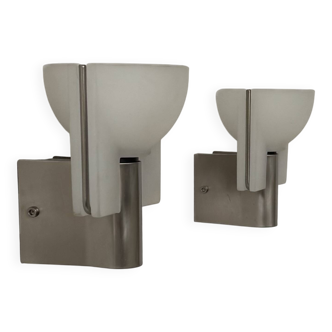 Paire d'appliques vintage, métal chromé et verre sablé moulé pressé, Italie