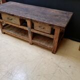 Ancien établi vintage de menuisier en bois, déco industrielle