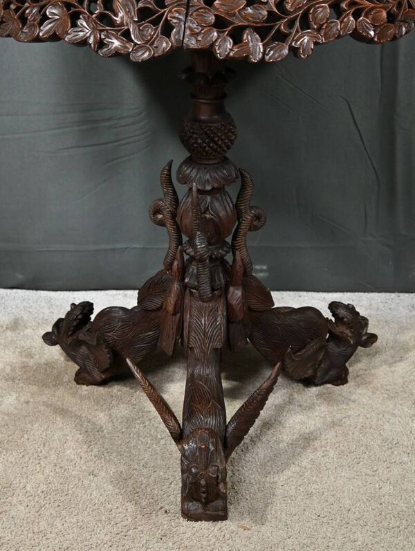 Guéridon Anglo-indien en Bois Exotique – Fin XIXe