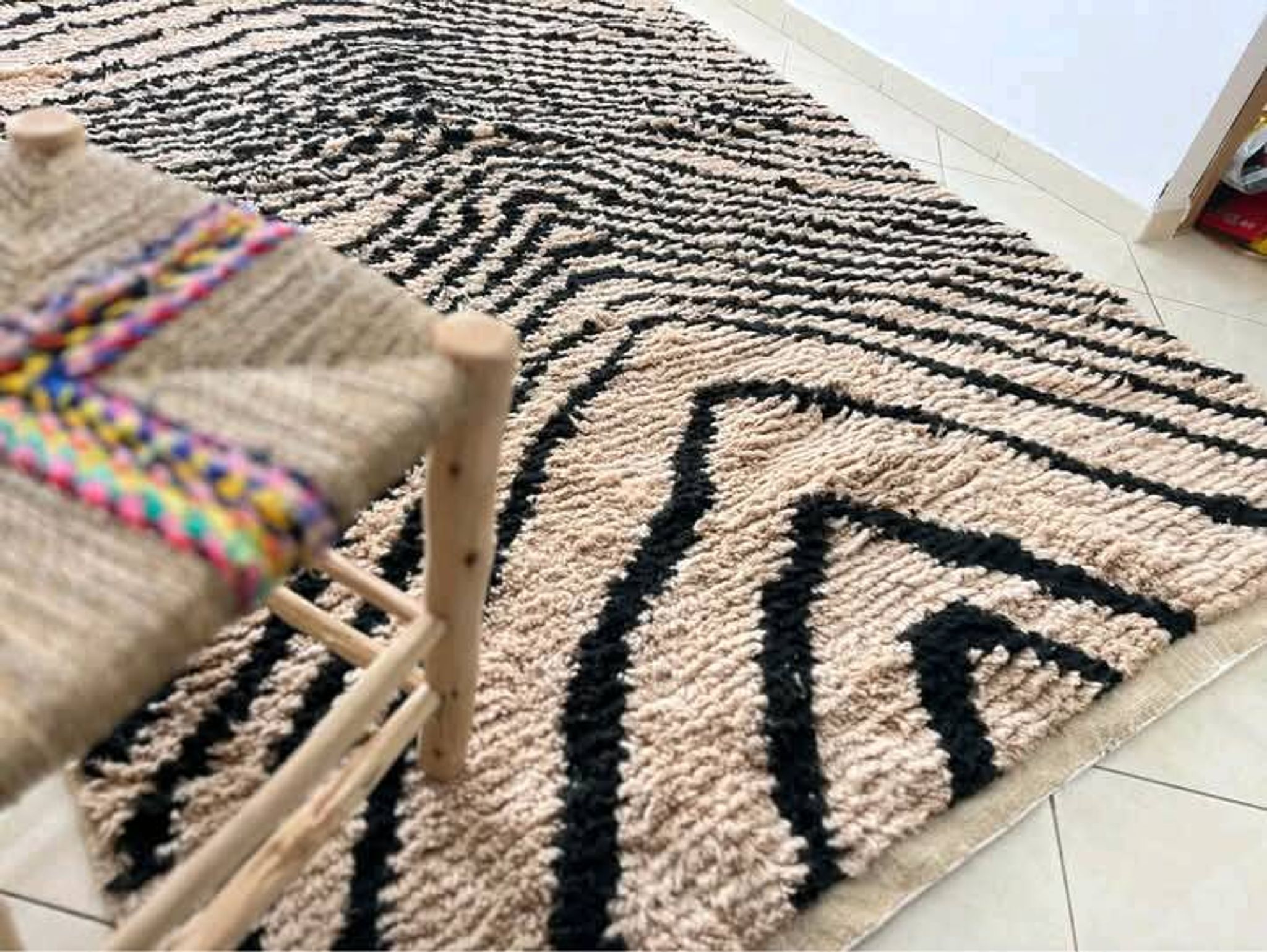 Decorated Berber rug 260cmx160cm