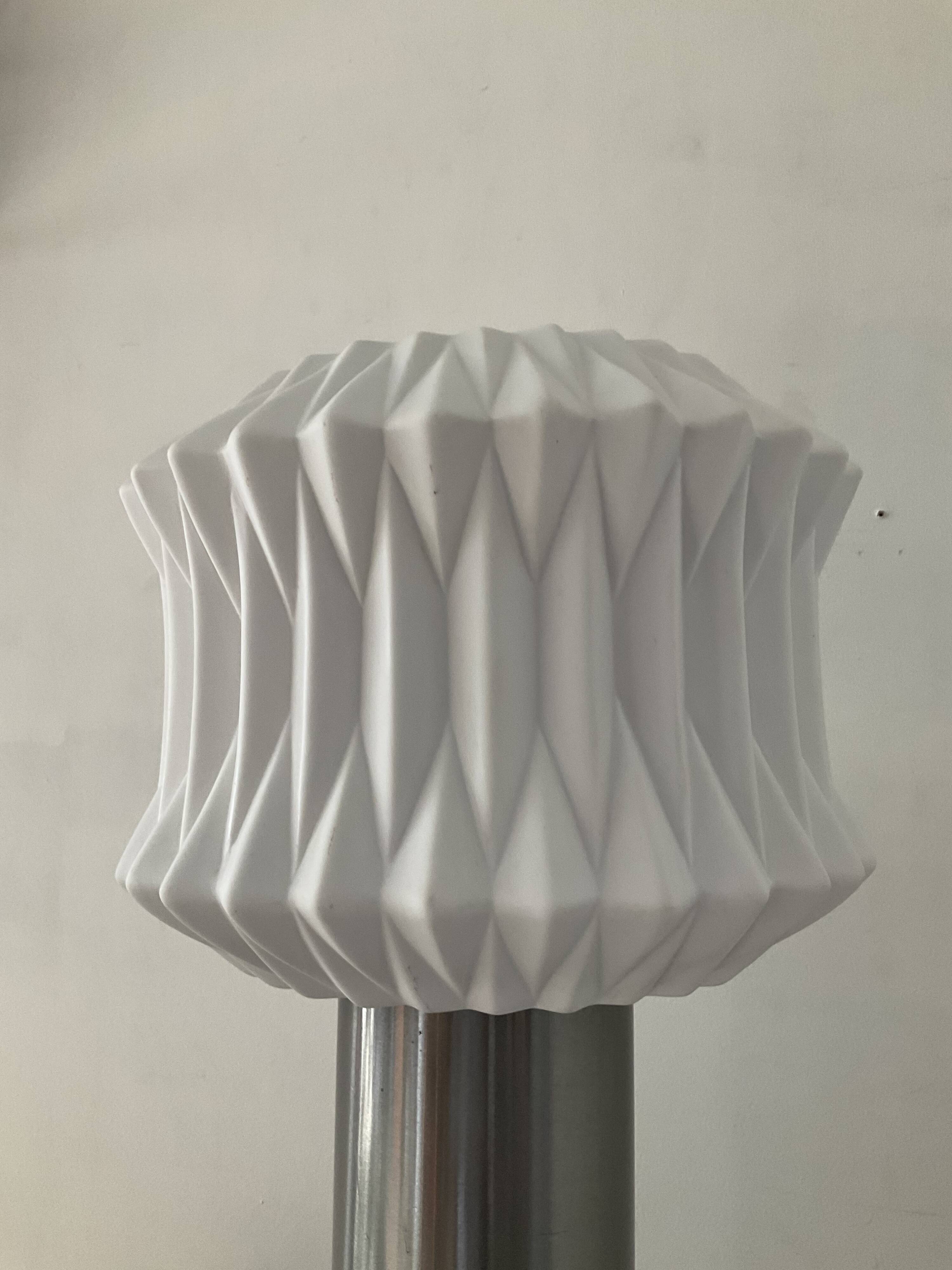 Vintage lamp 70s porcelain and chrome foot