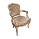 Fauteuil laqué blanc de style Louis XV