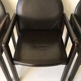 Six fauteuils en cuir noir et bois Bulo