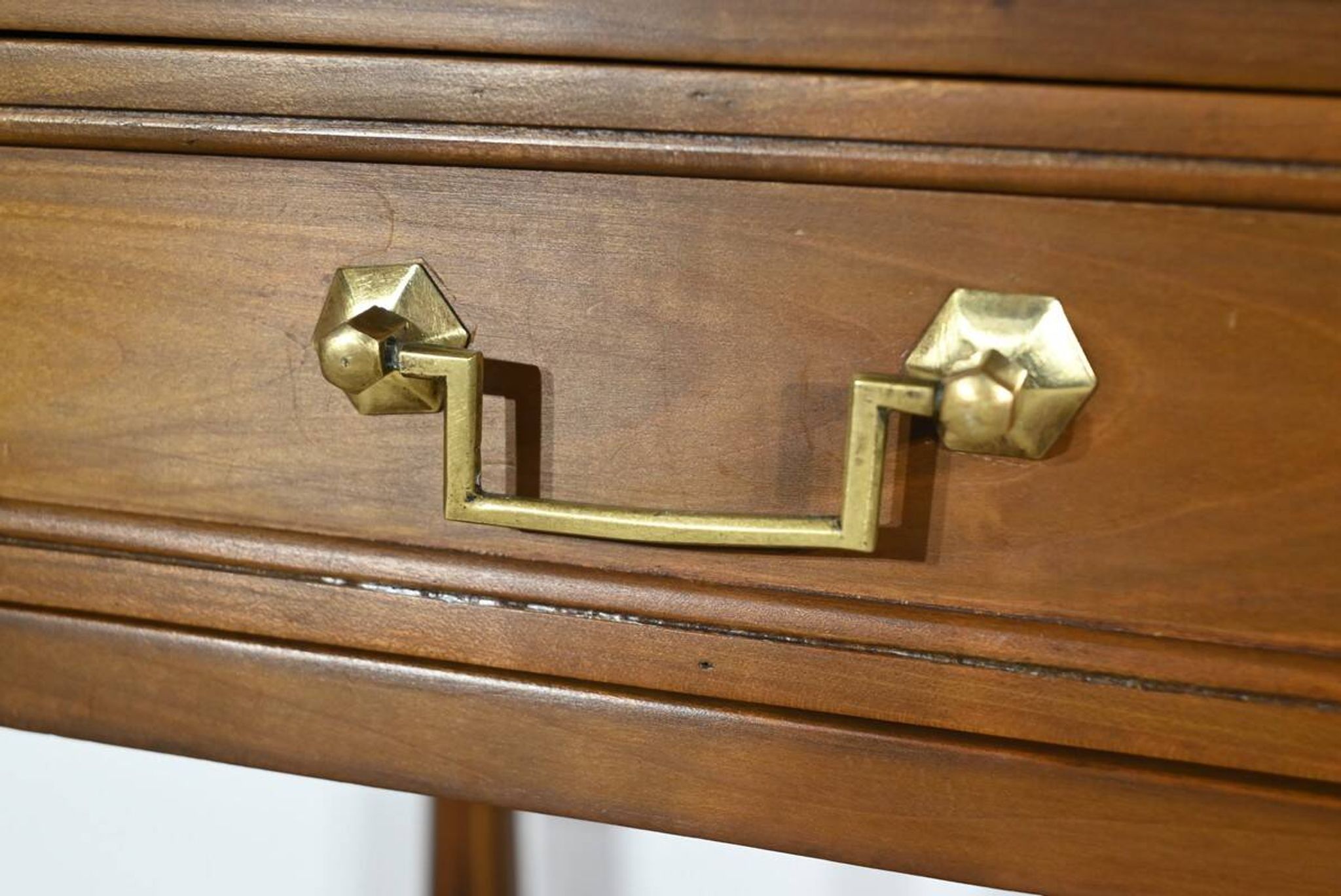 Table console en merisier, style Louis XVI, fin XIXème