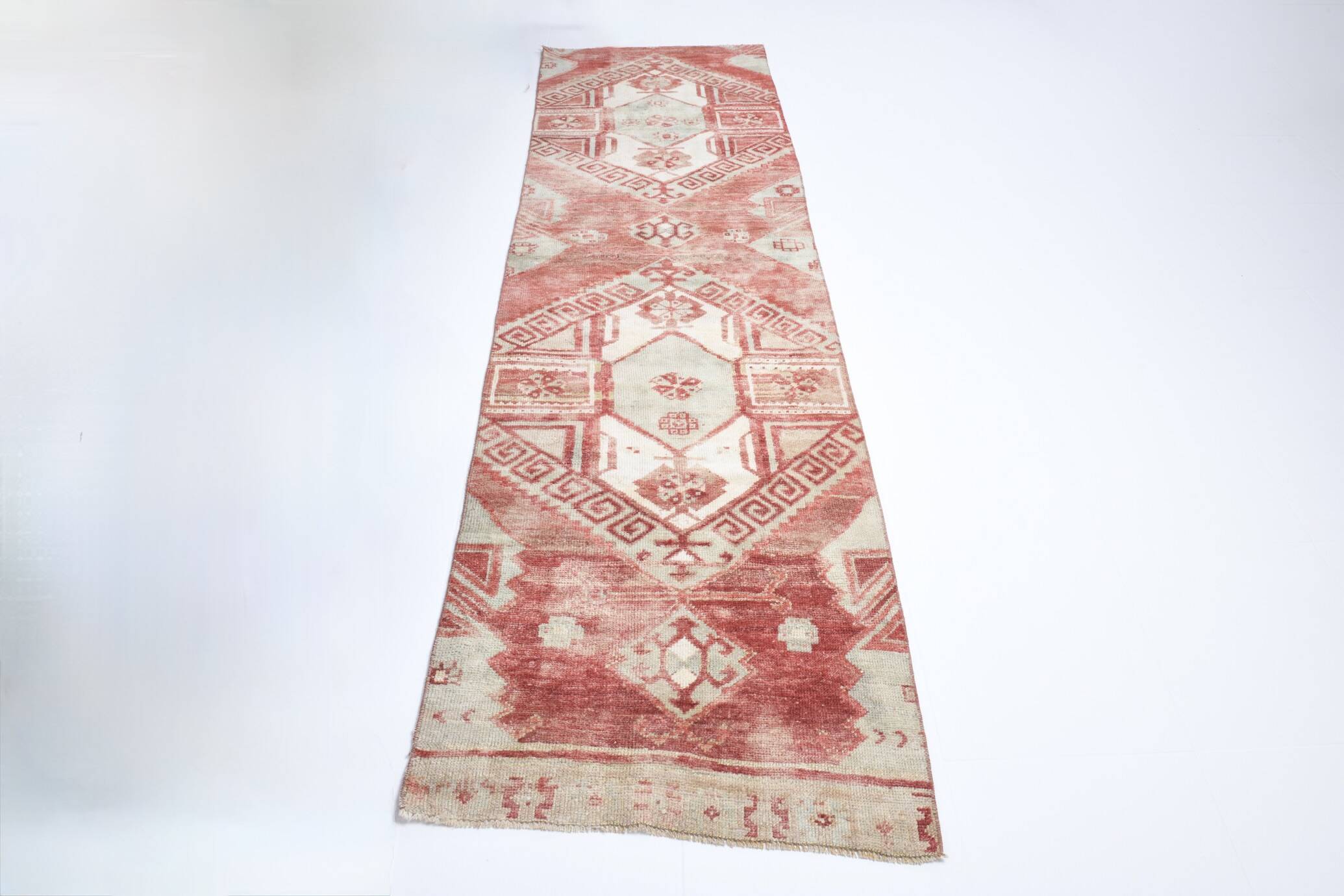 3x9 Red & Cream Vintage Persian Runner Rug, 80x280Cm