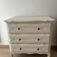 Commode blanc plume