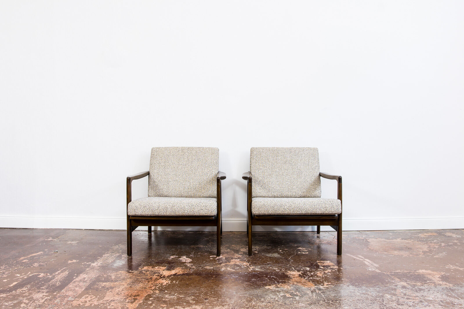 Pair of Restored B-7522 armchairs by Zenon Bączyk, 1960’s
