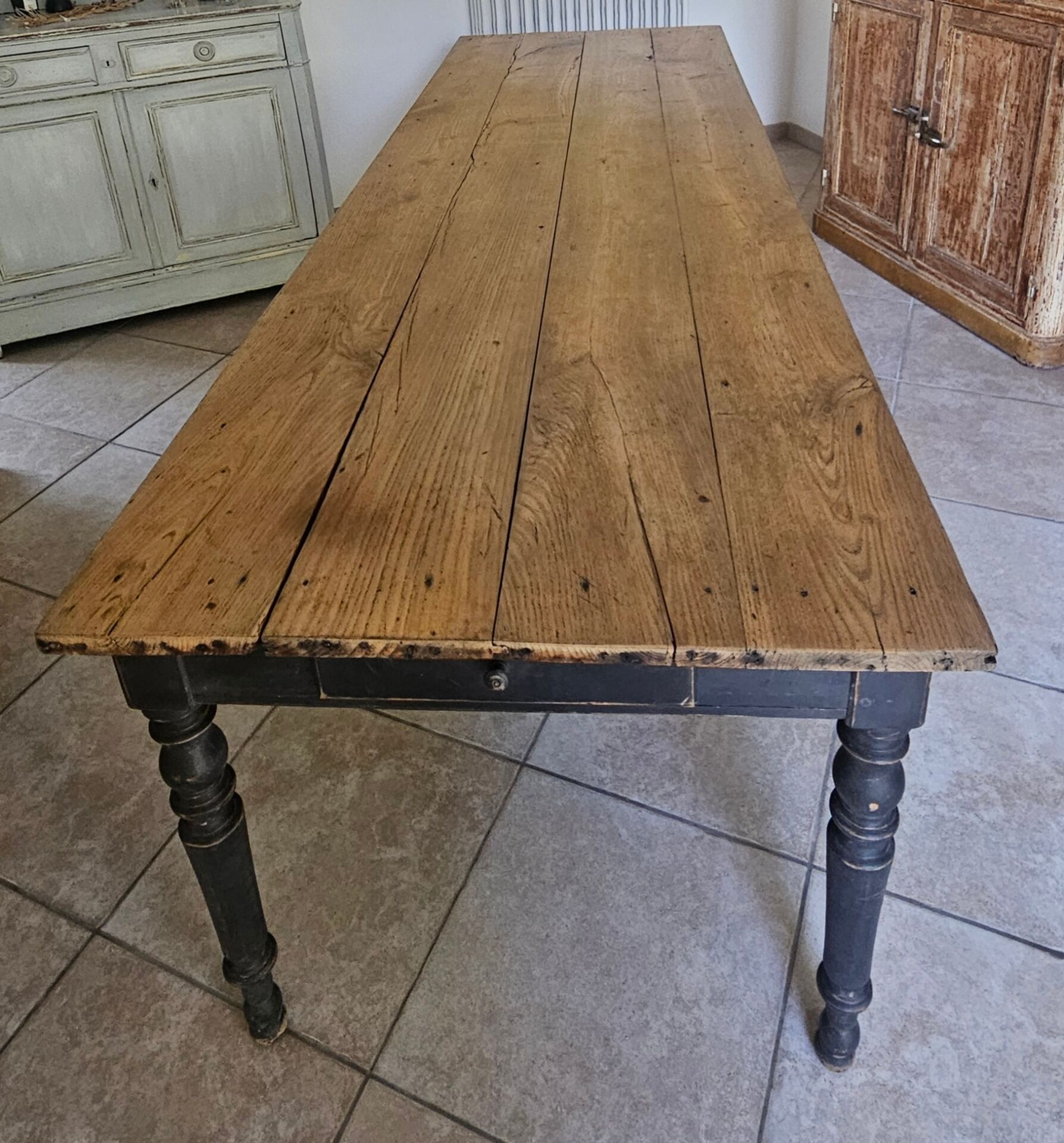Table de ferme chêne massif 250cm d’office vintage 10-12 personnes