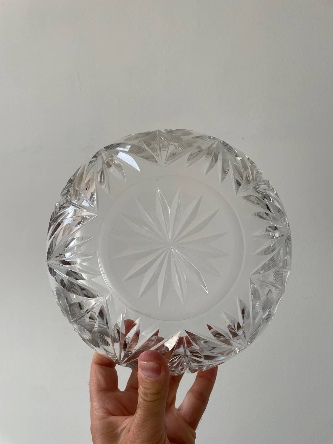 Saladier / coupe à fruits en cristal gravé