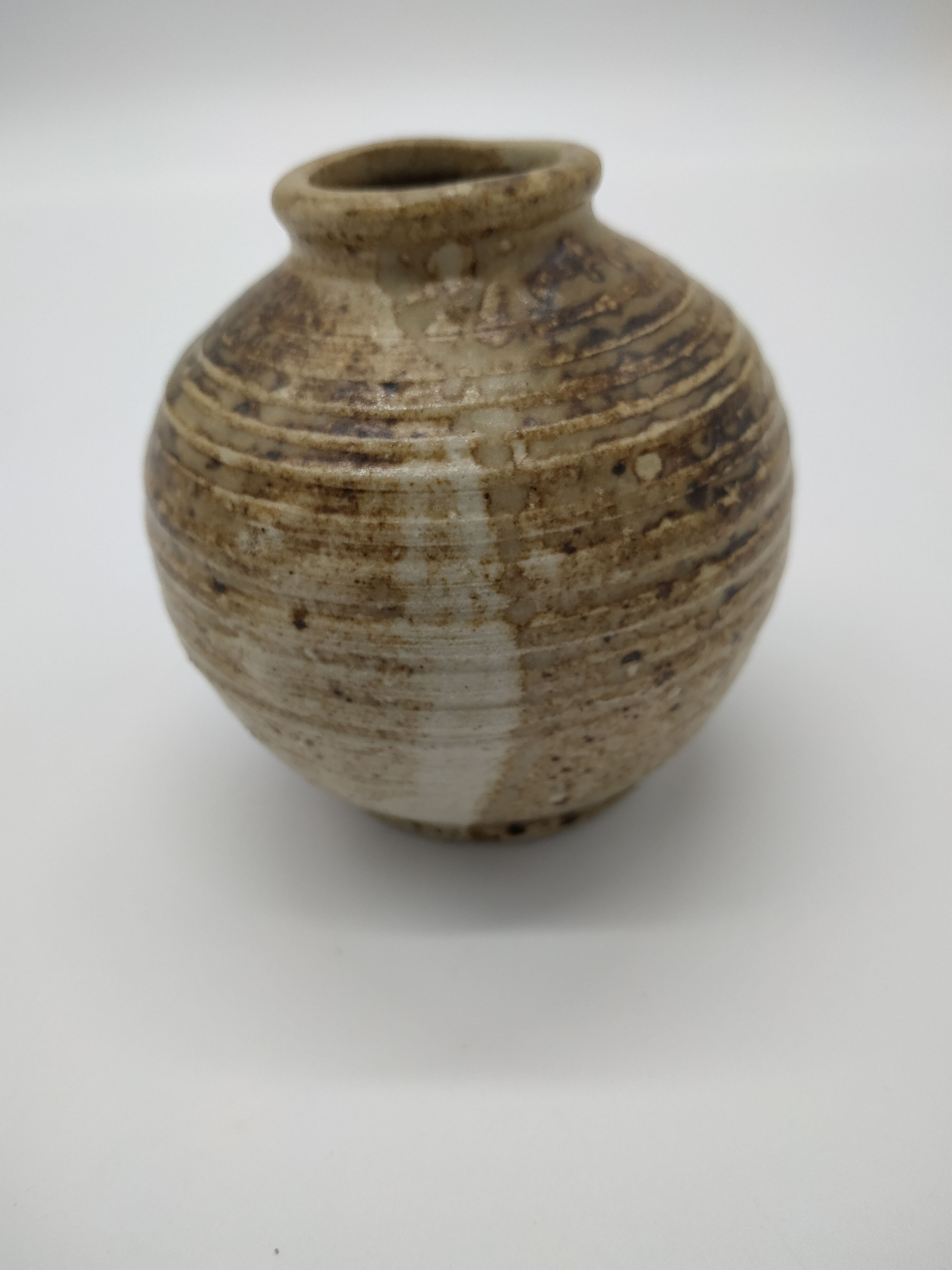 Vase ball in sandstone from Biot signed by Alain Rech