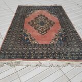 Handmade Persian carpet 122x186cm