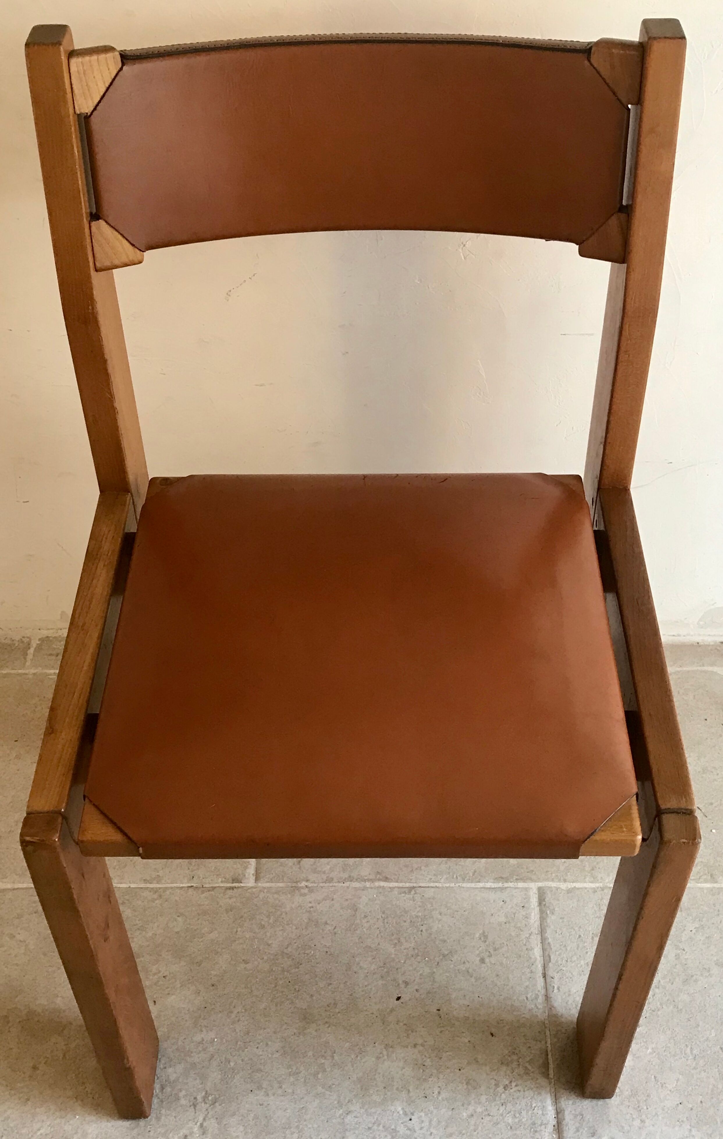 Leather and wood chair 70's