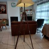 Geometric Tripod Lamp Wood and Brass