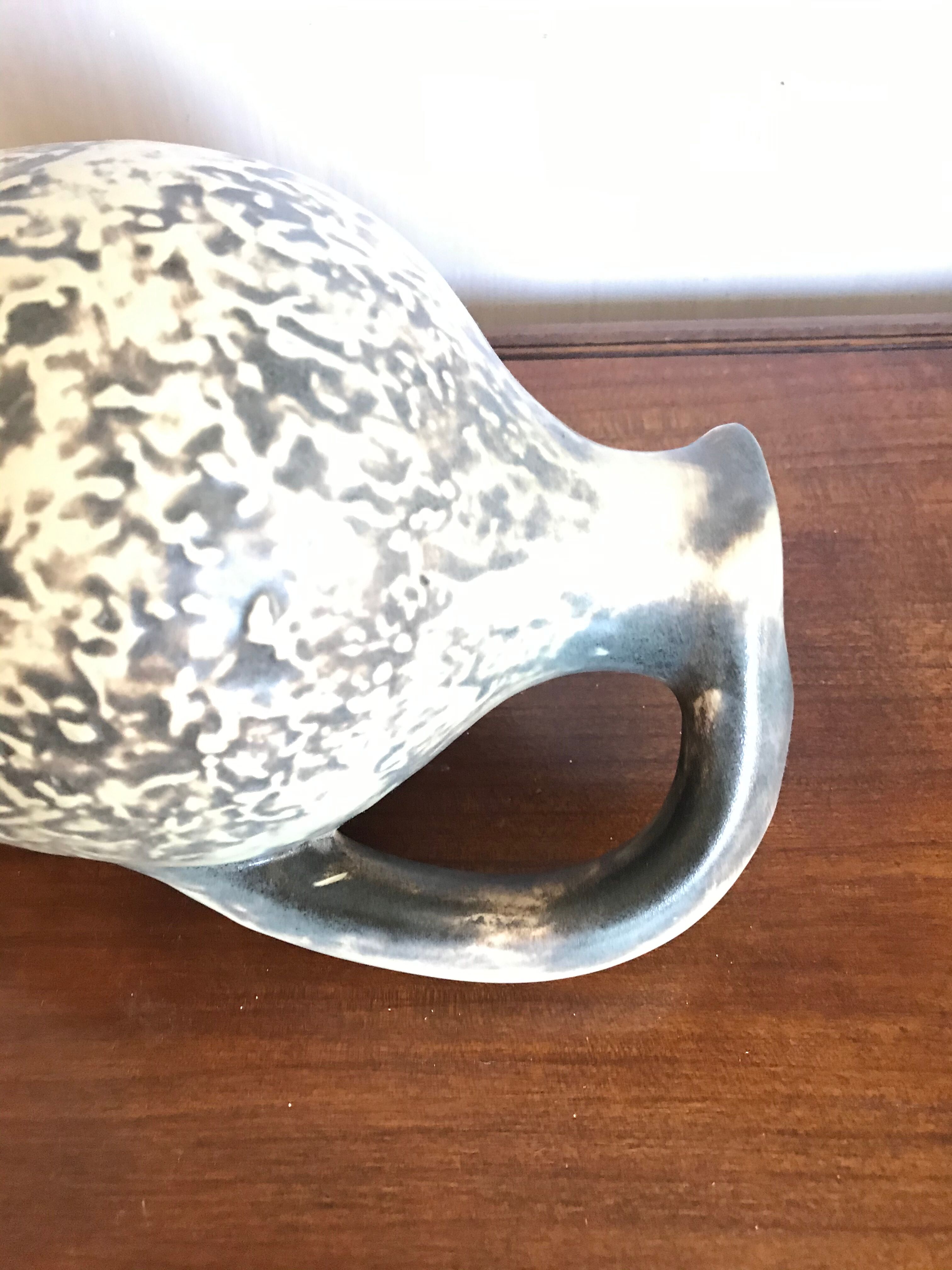 Vintage ceramic pitcher parietal art