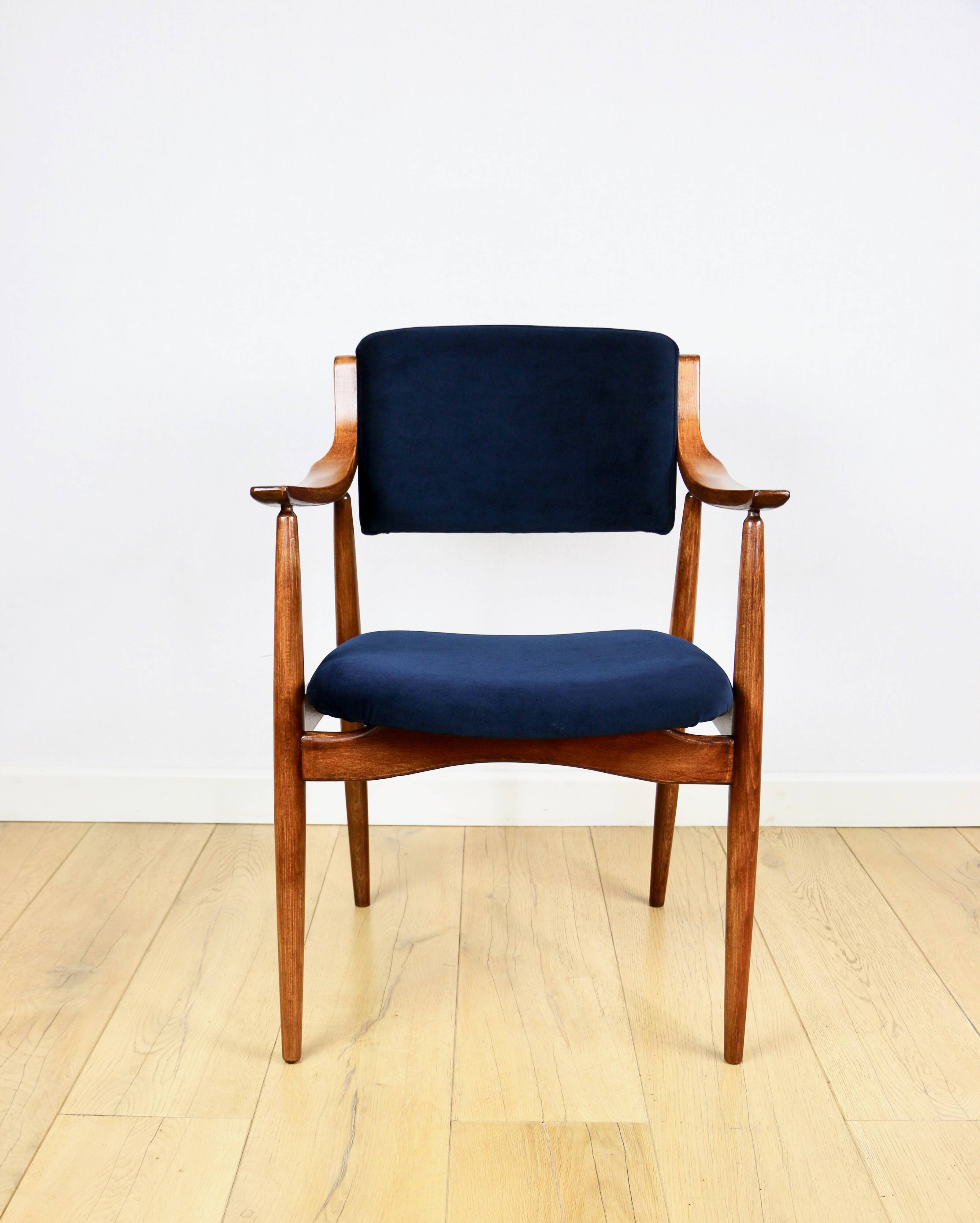 Danish office armchair vintage - navy blue
