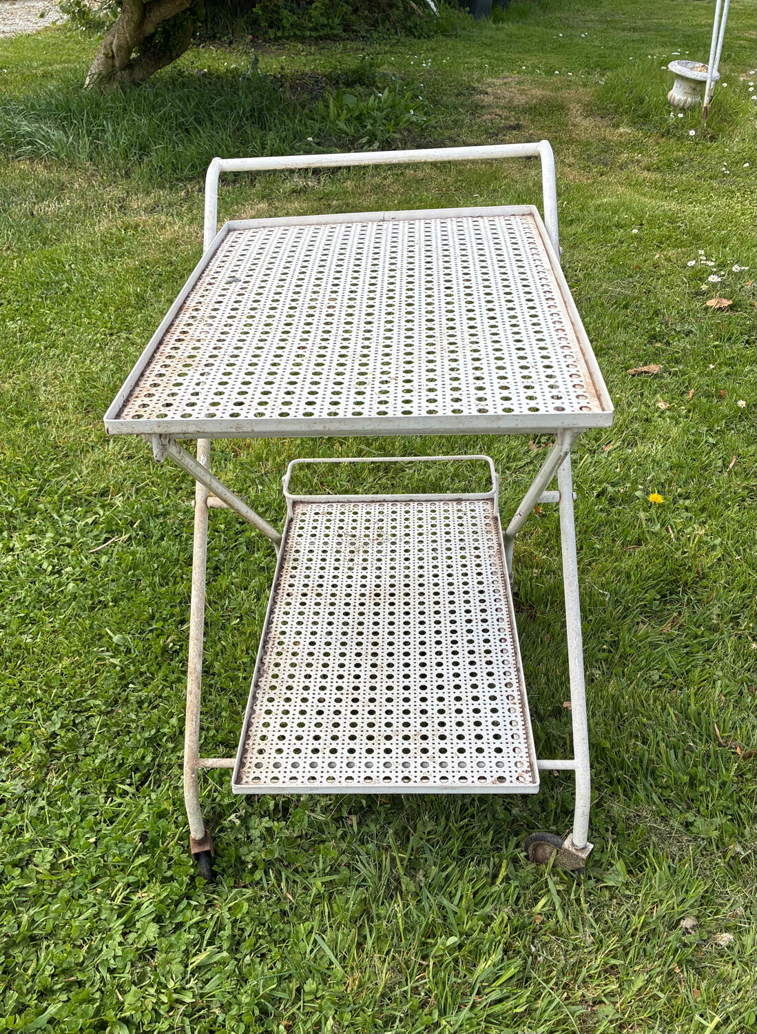 Mategot-style metal bar serving table 70