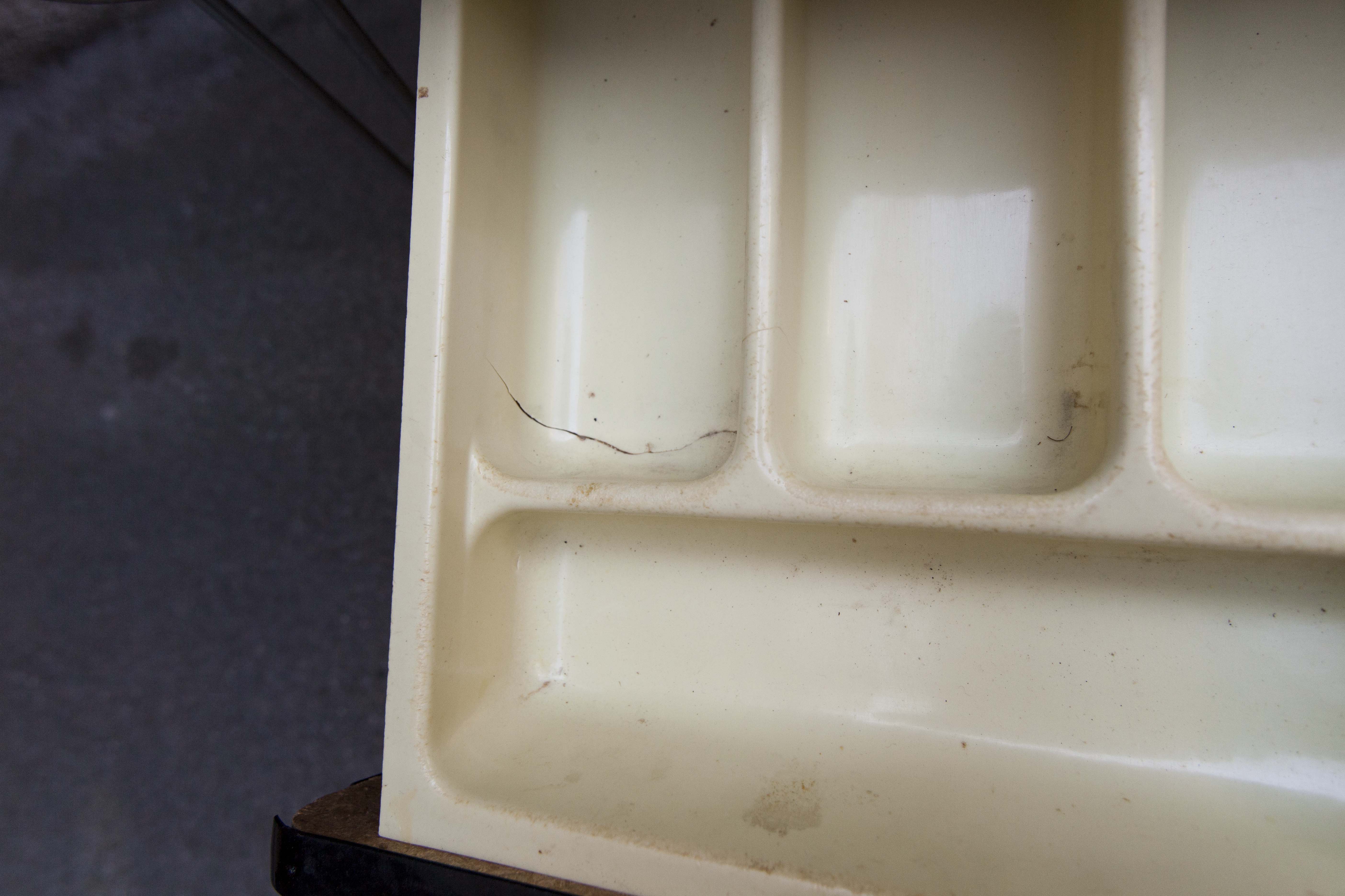 Set table formica and 2 chairs