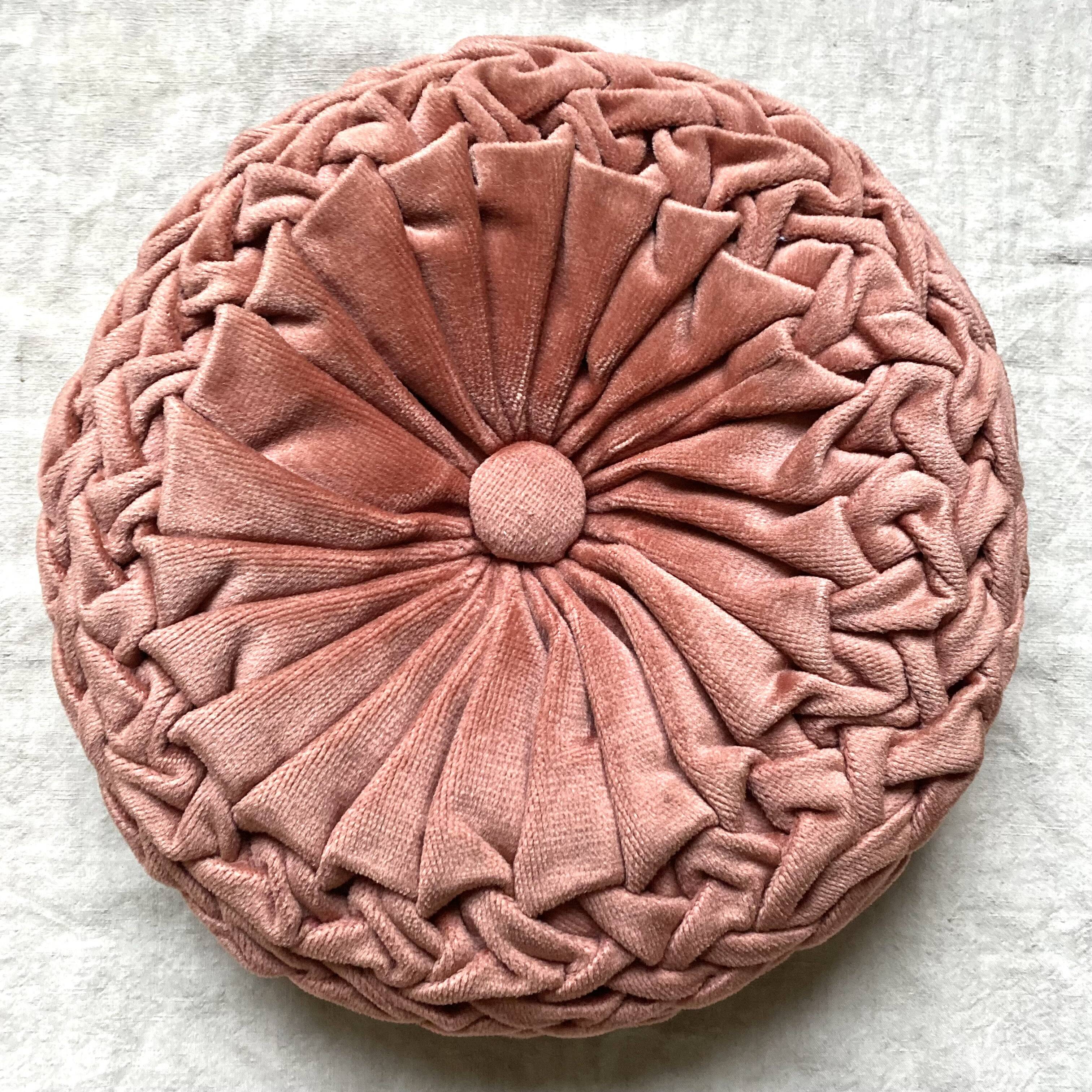 Vintage velvet cushion pleated round
