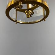 Lanterne cylindrique en laiton et verre, XXe Siècle