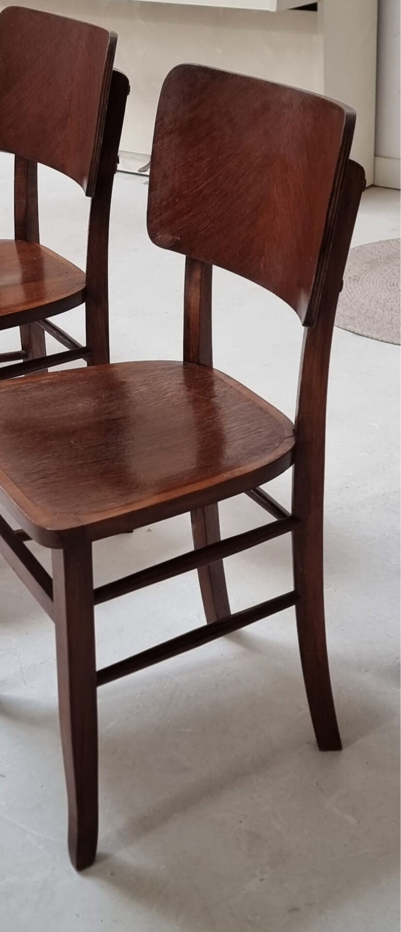 Chaises du milieu du siècle
