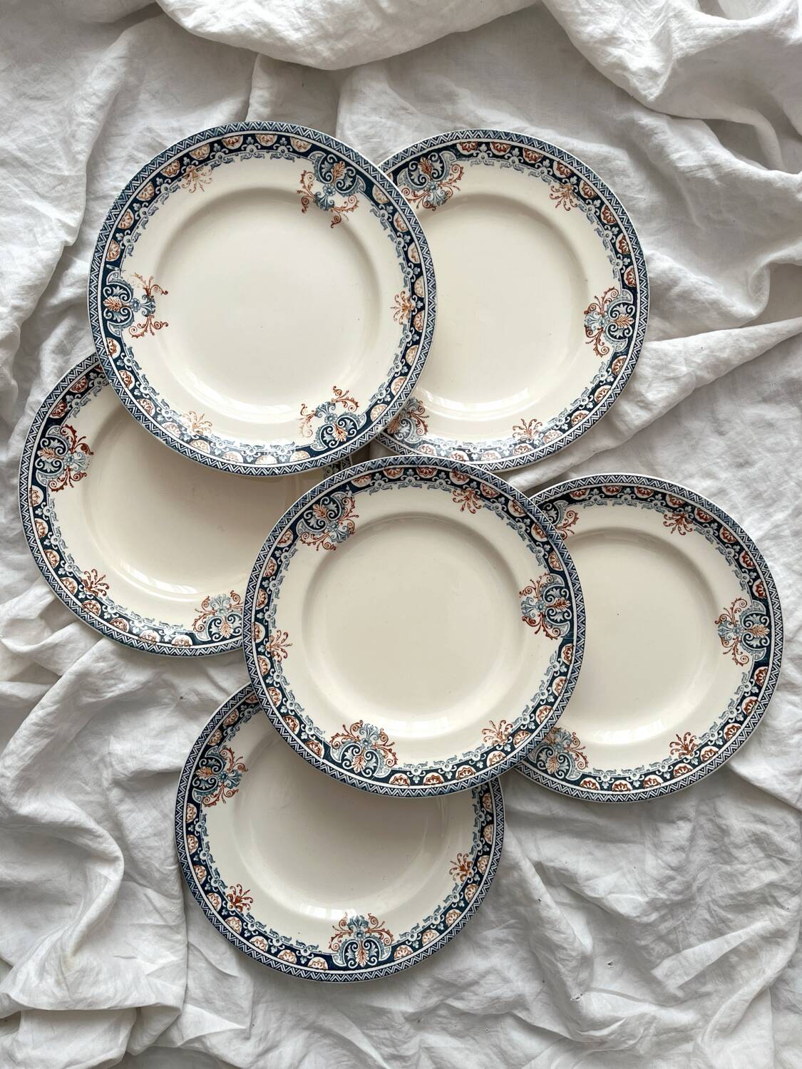 6 ironstone dinner plates “Diderot” Longwy