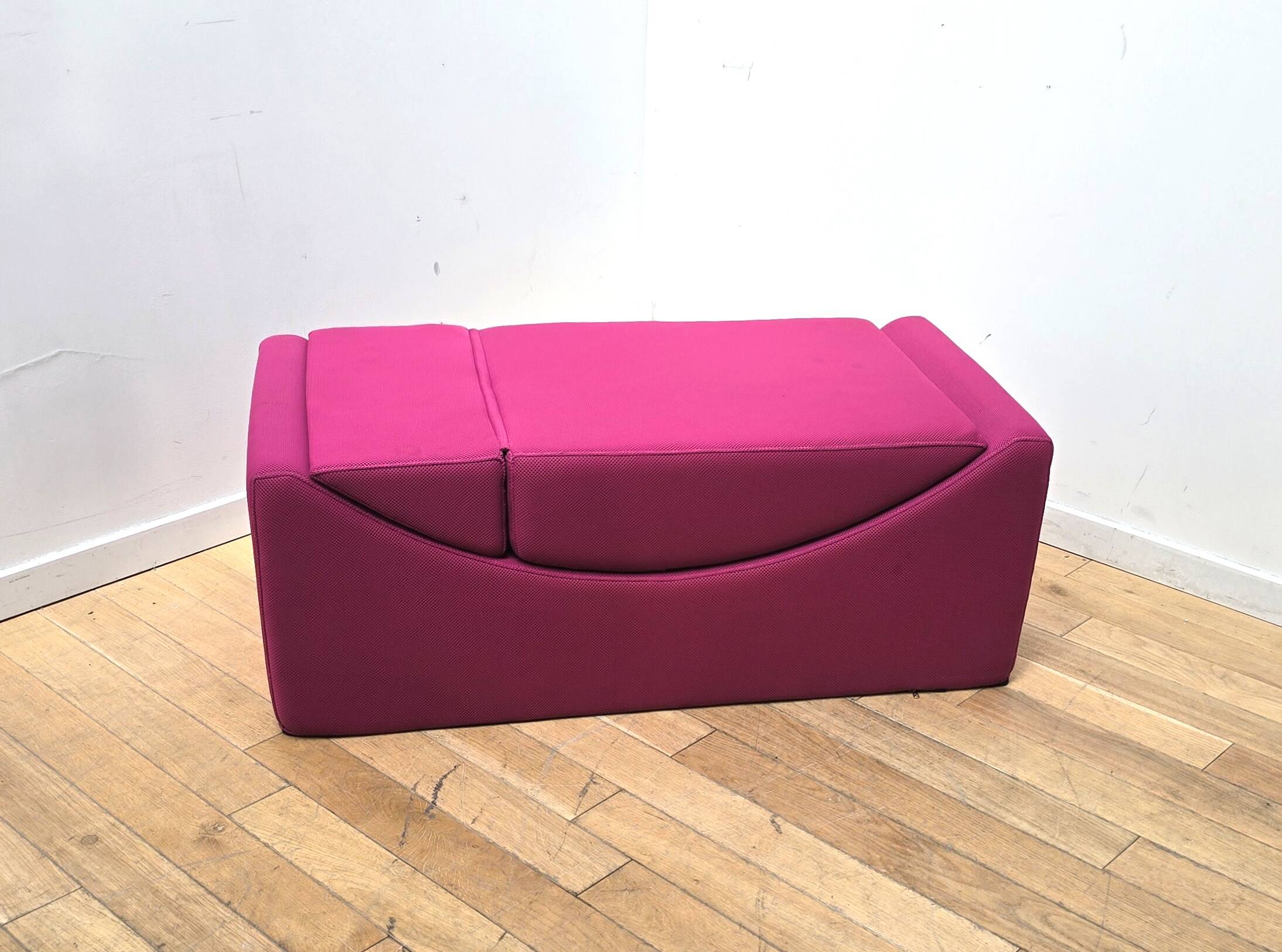 Lina modular armchair