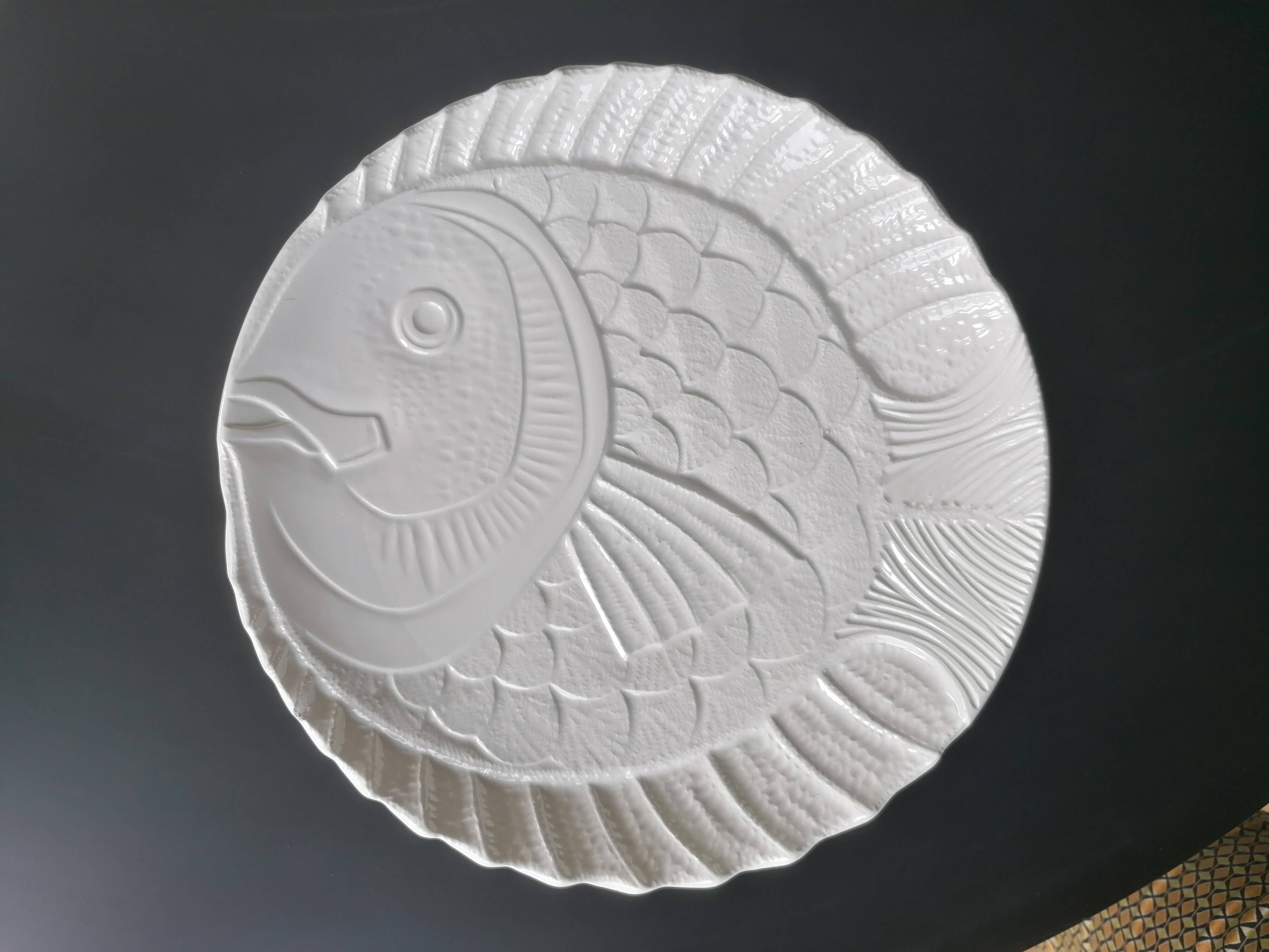 6 fish plates in Sarreguemines earthenware