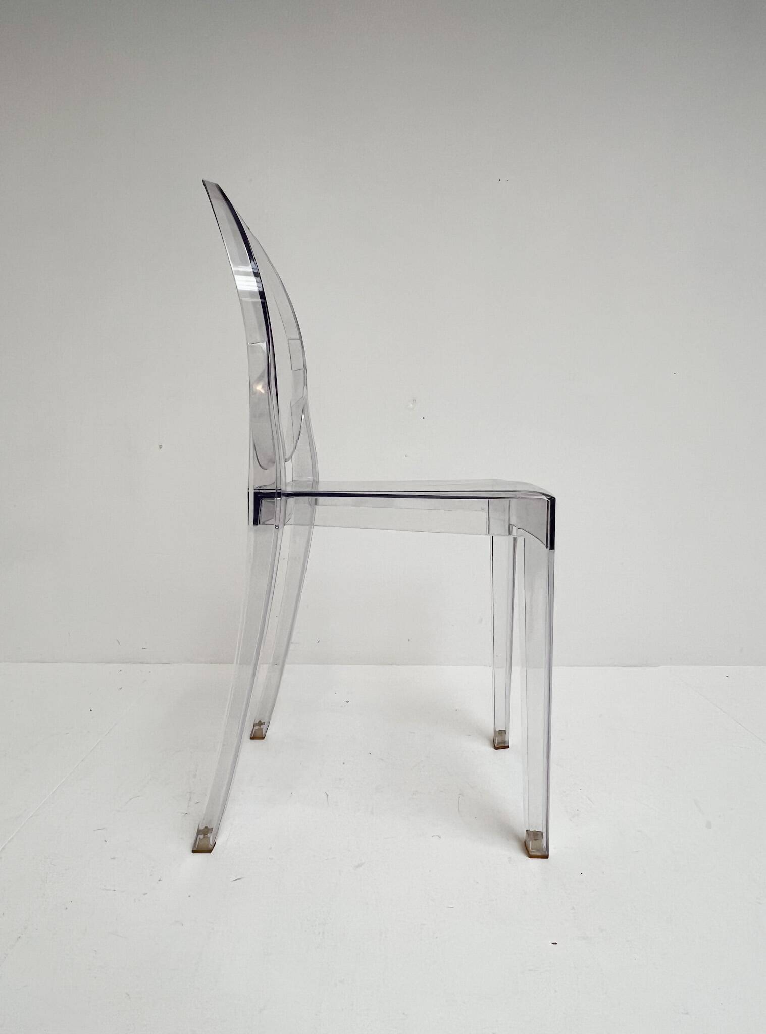 6 Victoria Ghost chairs by Philippe Starck for Kartell, after 2000.