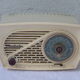 Poste de radio, Radiolo de Radiola, en bakelite creme vintage 1960