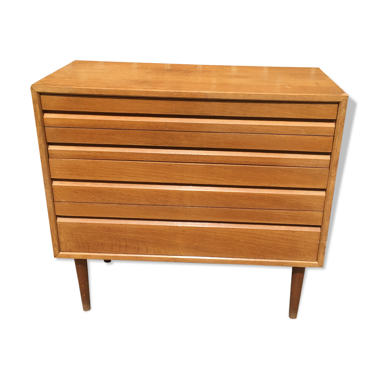 Vintage dresser