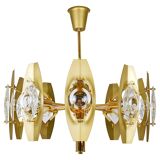 Oscar Torlasco brass chandelier of 25 inches with optical prism lenses, Italy, 1970s.