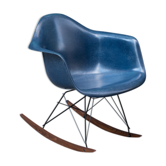 Rocking chair RAR Navy Blue by Charles & Ray Eames - Herman Miller - Vintage
