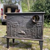 Poêle ancien en fonte