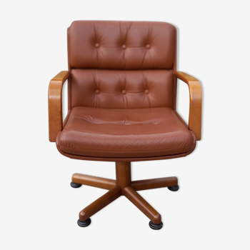 Co fe mo vintage office chair