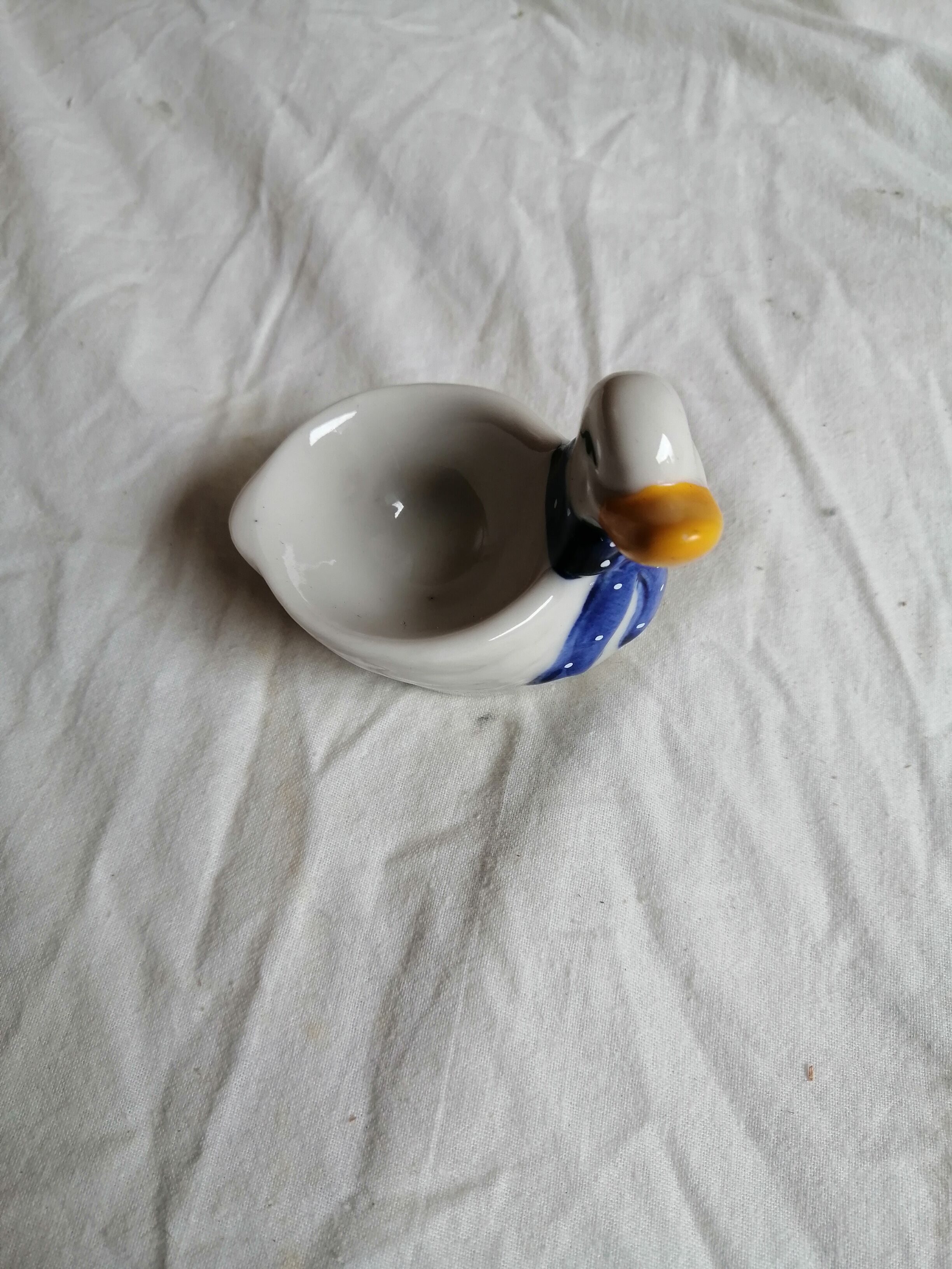Vintage ceramic duck eggcups