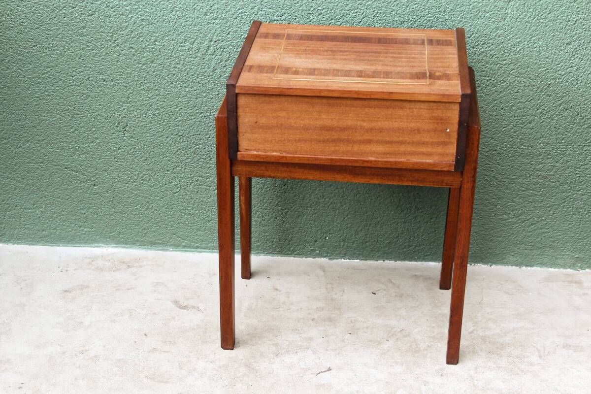Table de chevet, teck et palissandre