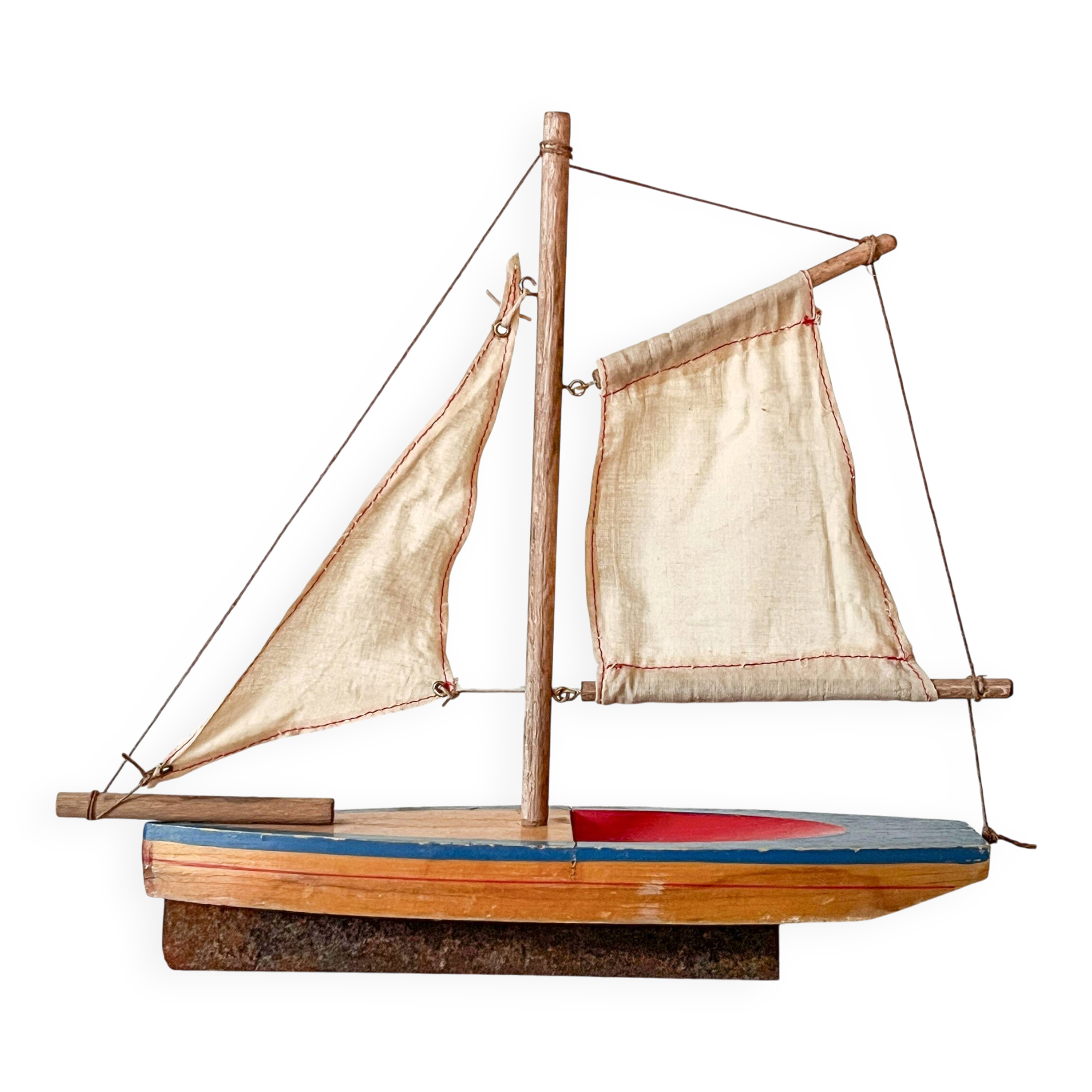 Giraud Sauveur brand half-deep hull basin sailing barge.