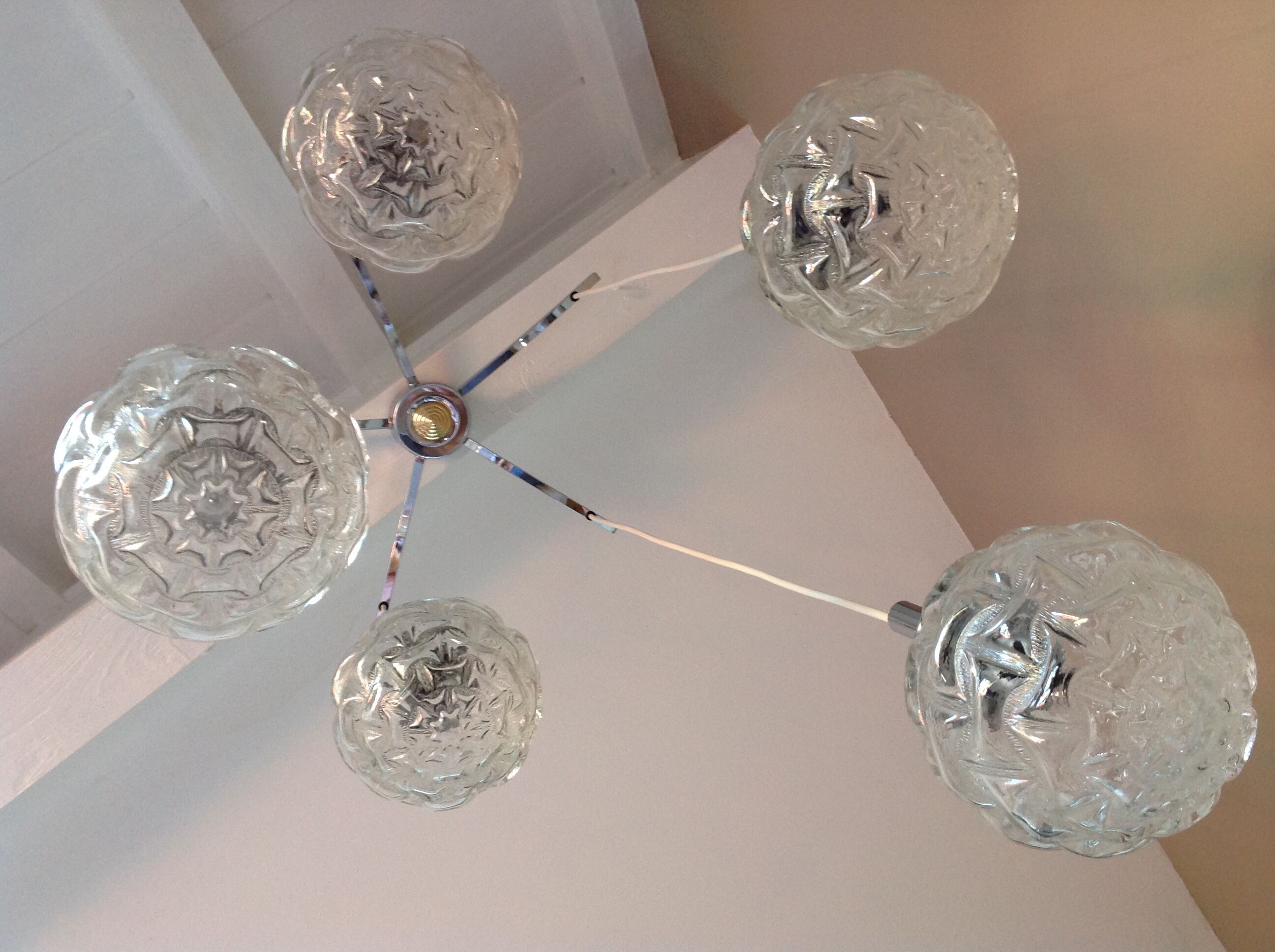 Suspension cascade with five globes and chrome metal / vintag years 60-70