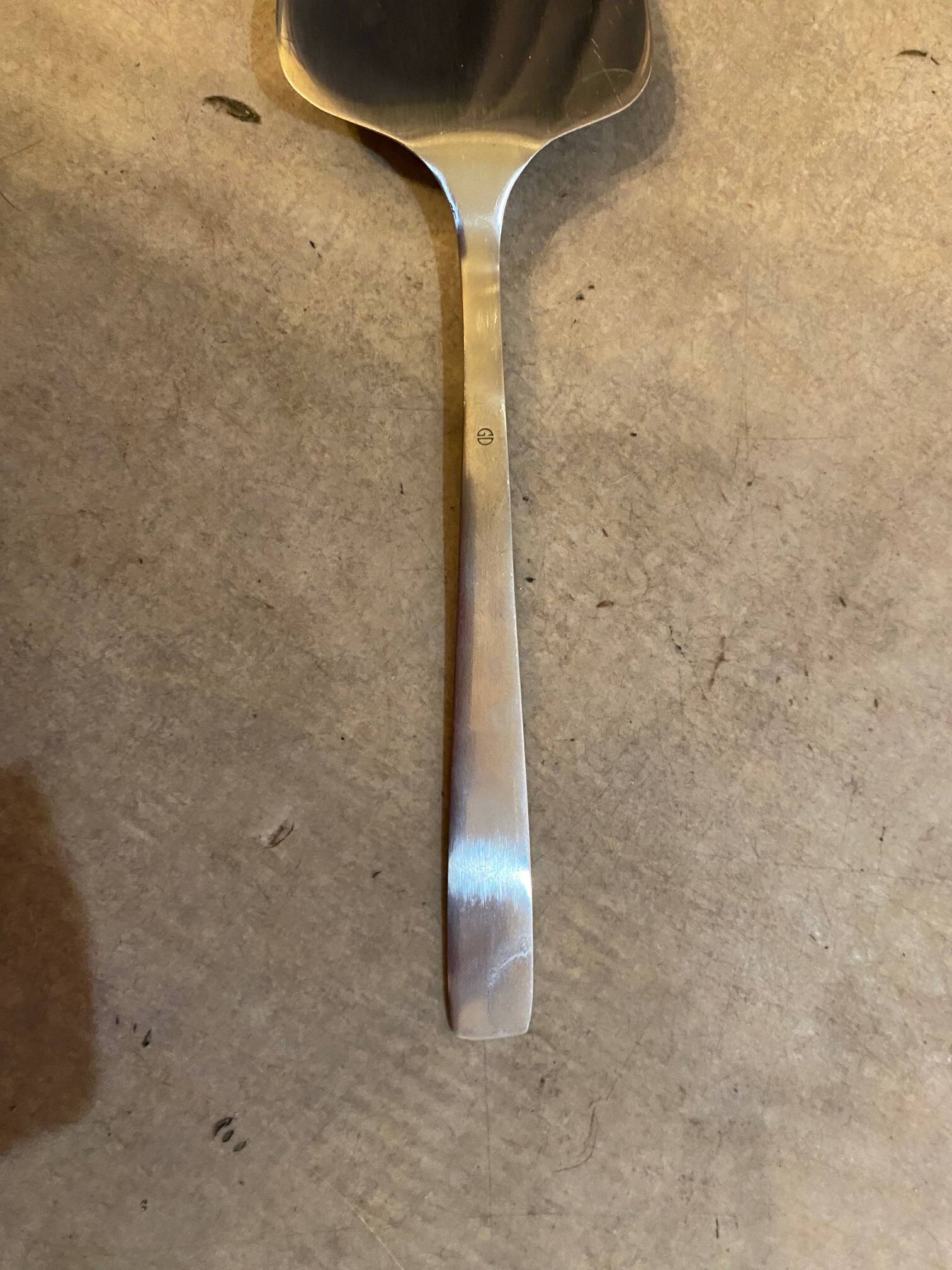 Guy degrenne stainless steel pie server guest star model