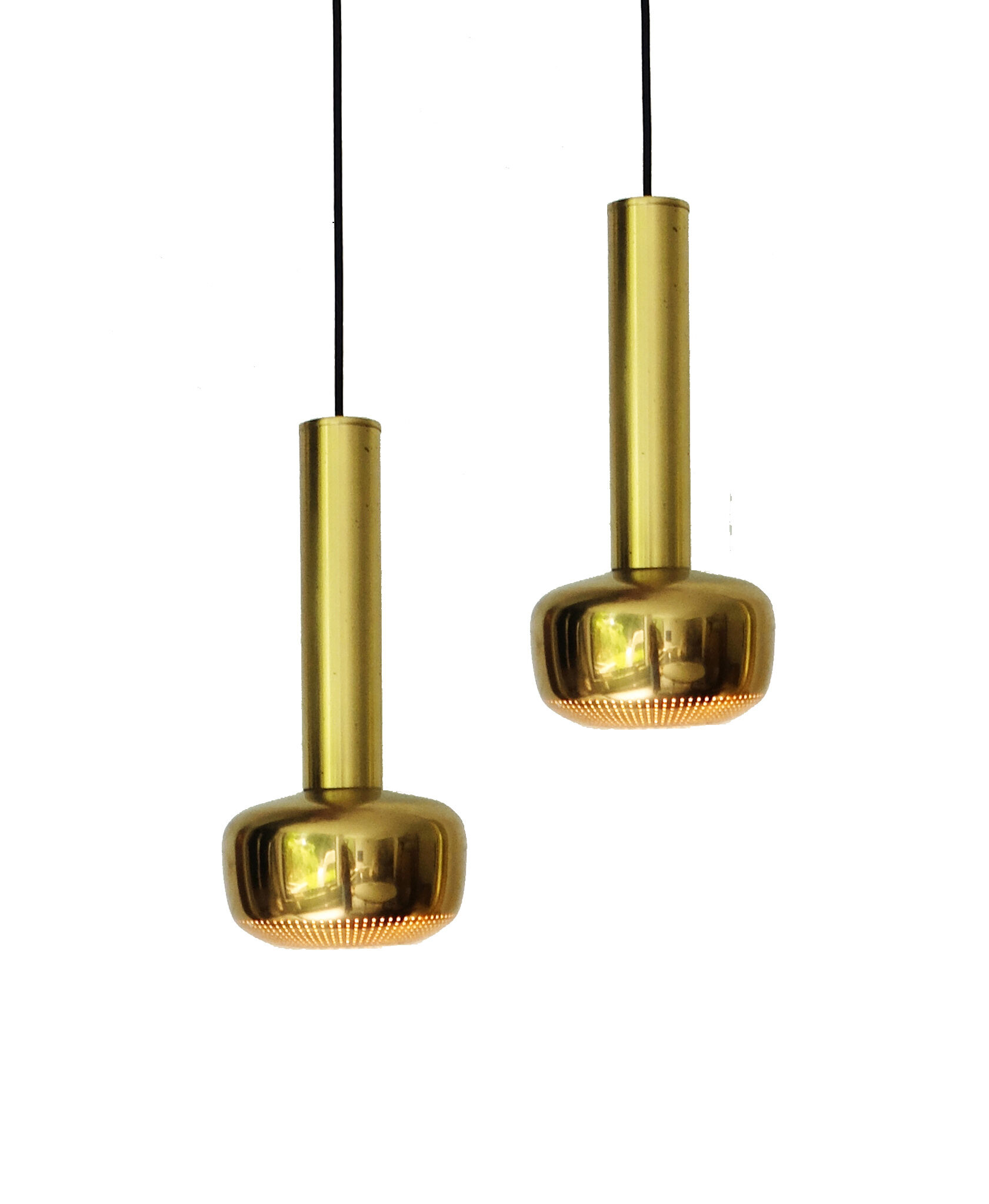 Pair pendants "Guldpendel" in brass design Vilhelm Lauritzen Louis Poulsen, Denmark