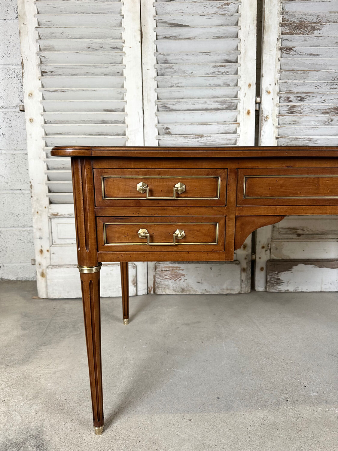 Louis XVI cherry style desk