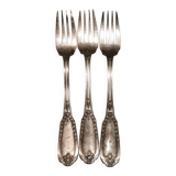 3 silver metal forks