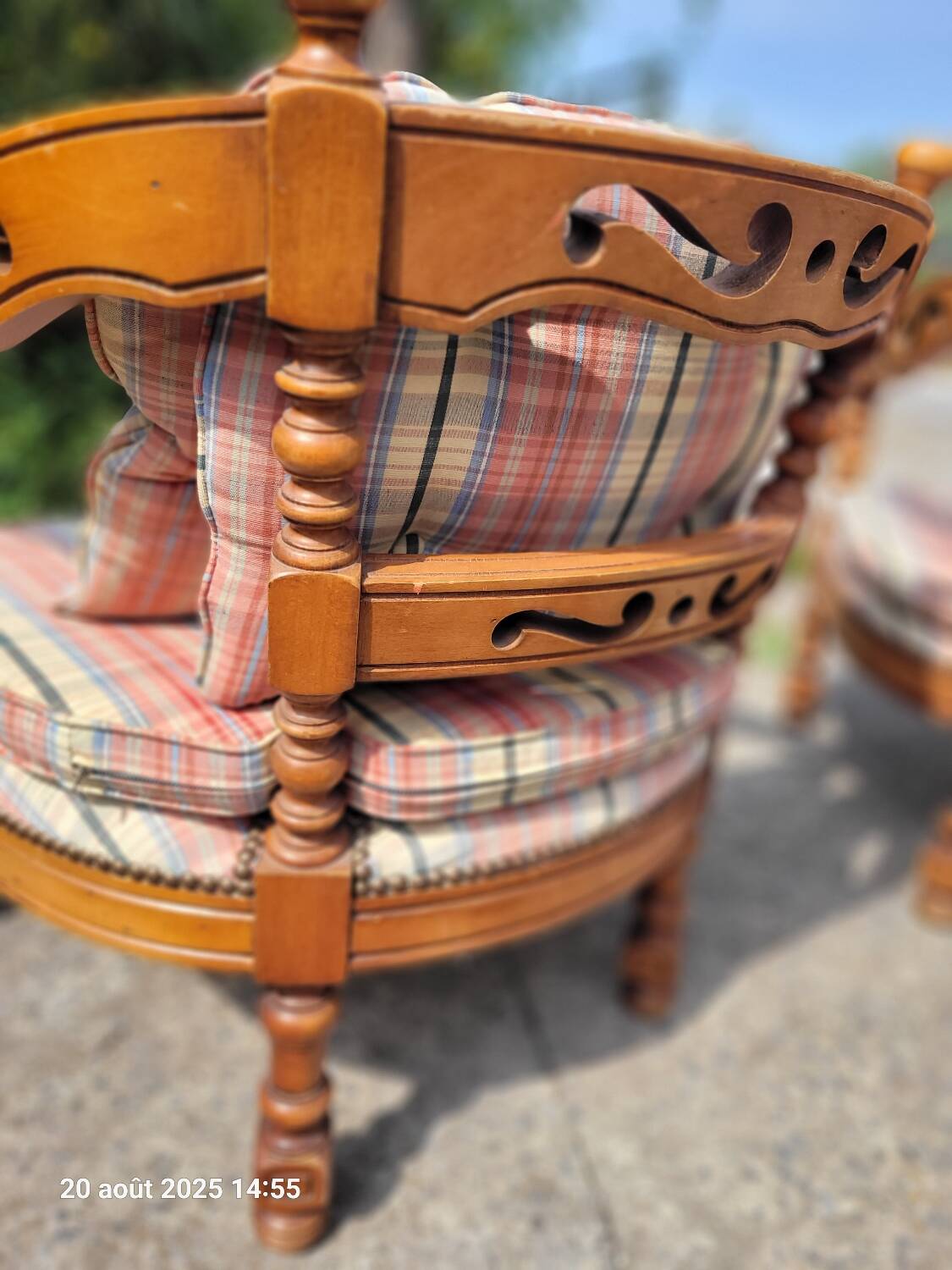 2 wooden armchairs by Giorgetti from the Gallery series from the 1970s.