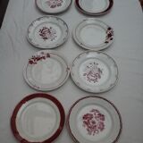 Assortment of 8 red dinner plates