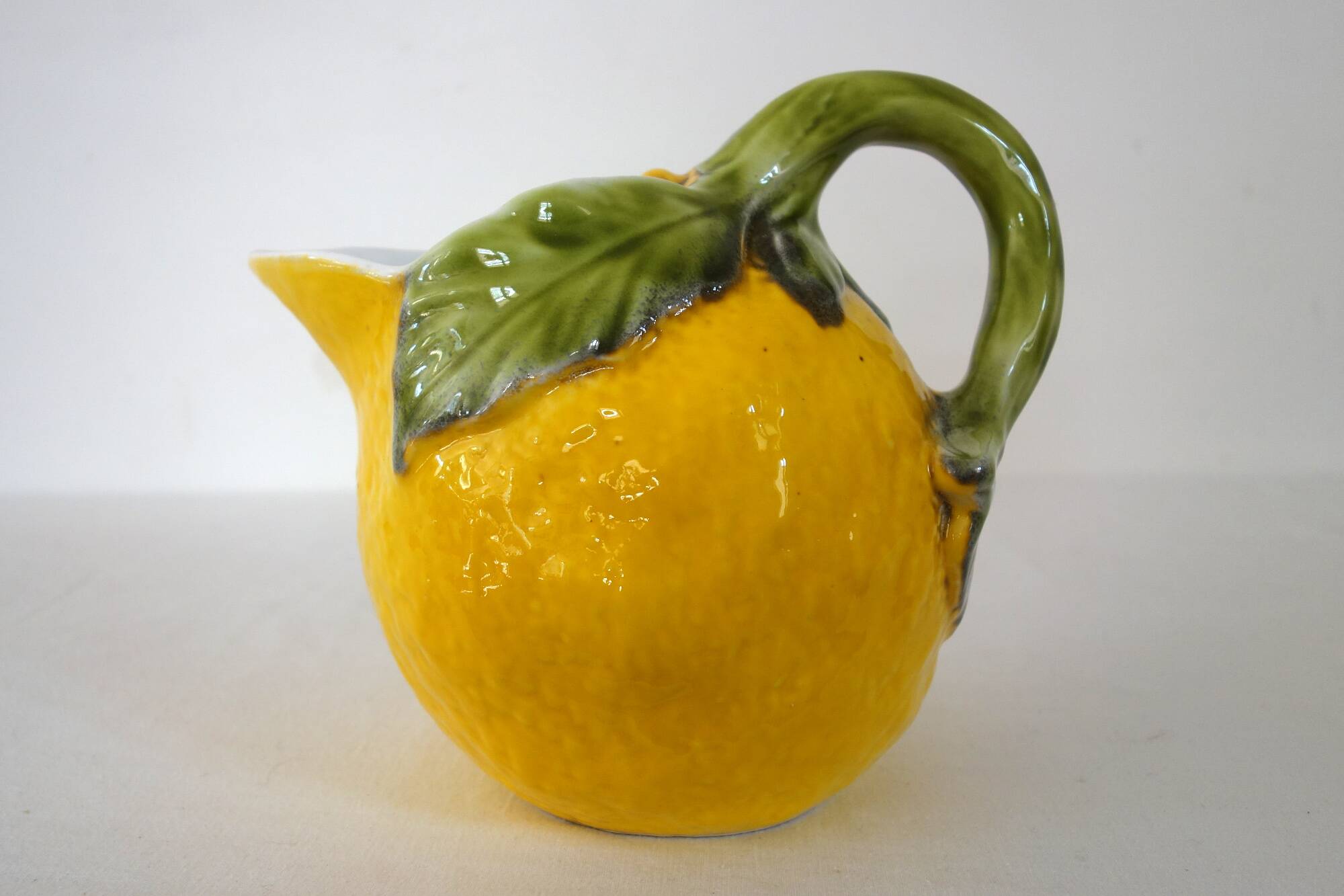Vintage lemon-shaped slushie pitcher