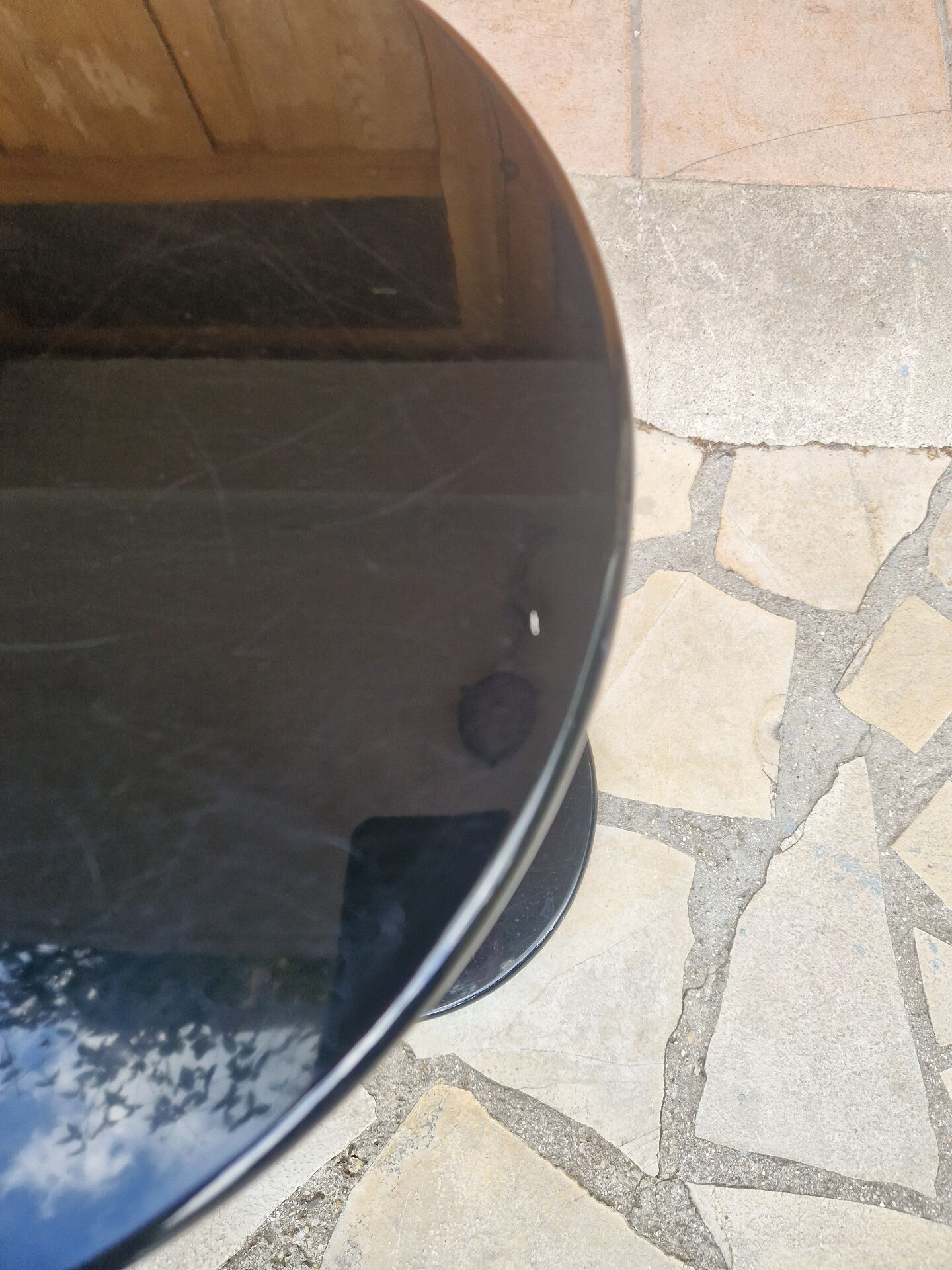Gueridon table design Eileen Gray vintage
