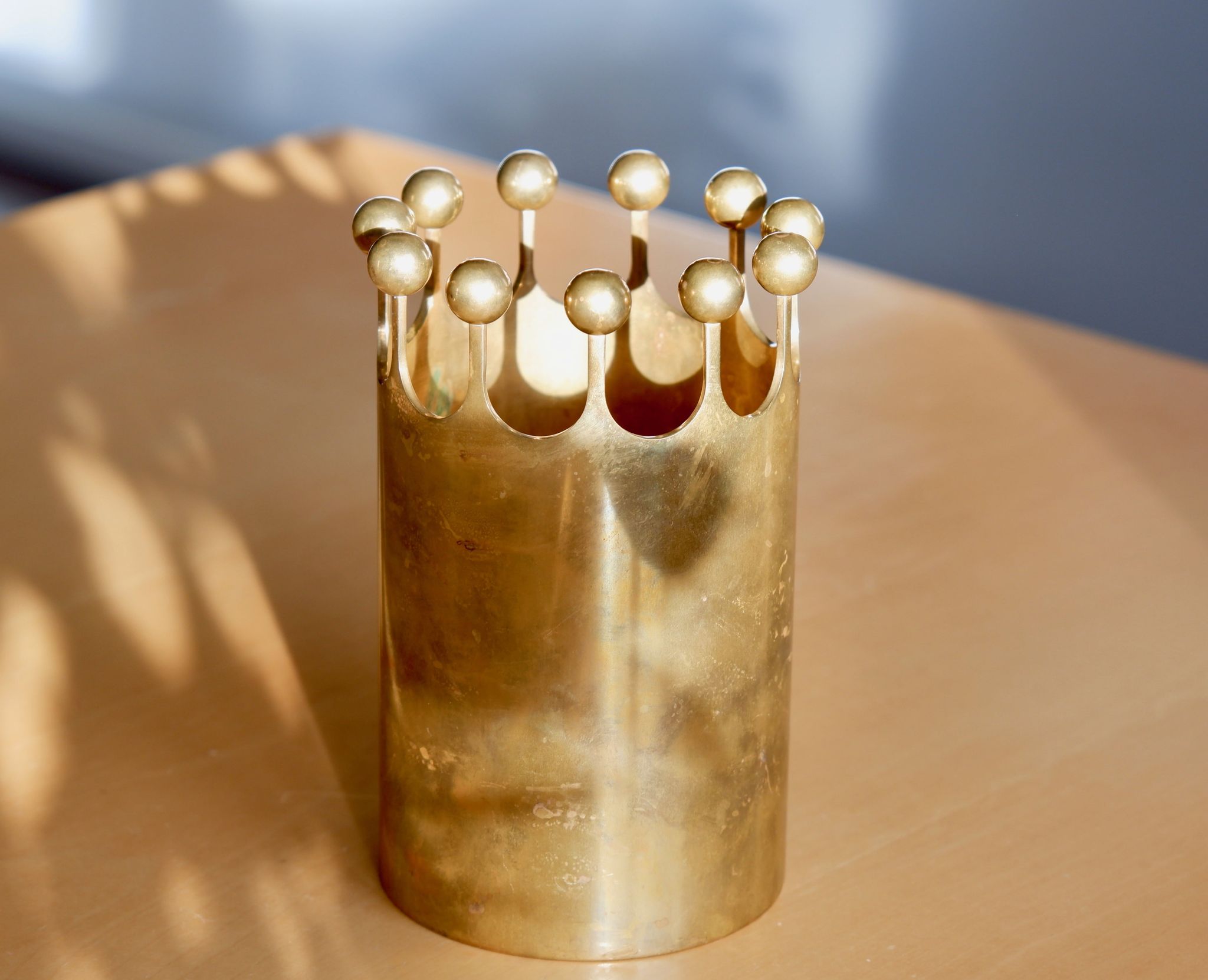Pierre Forssell crown brass vase for Skultuna circa 1970