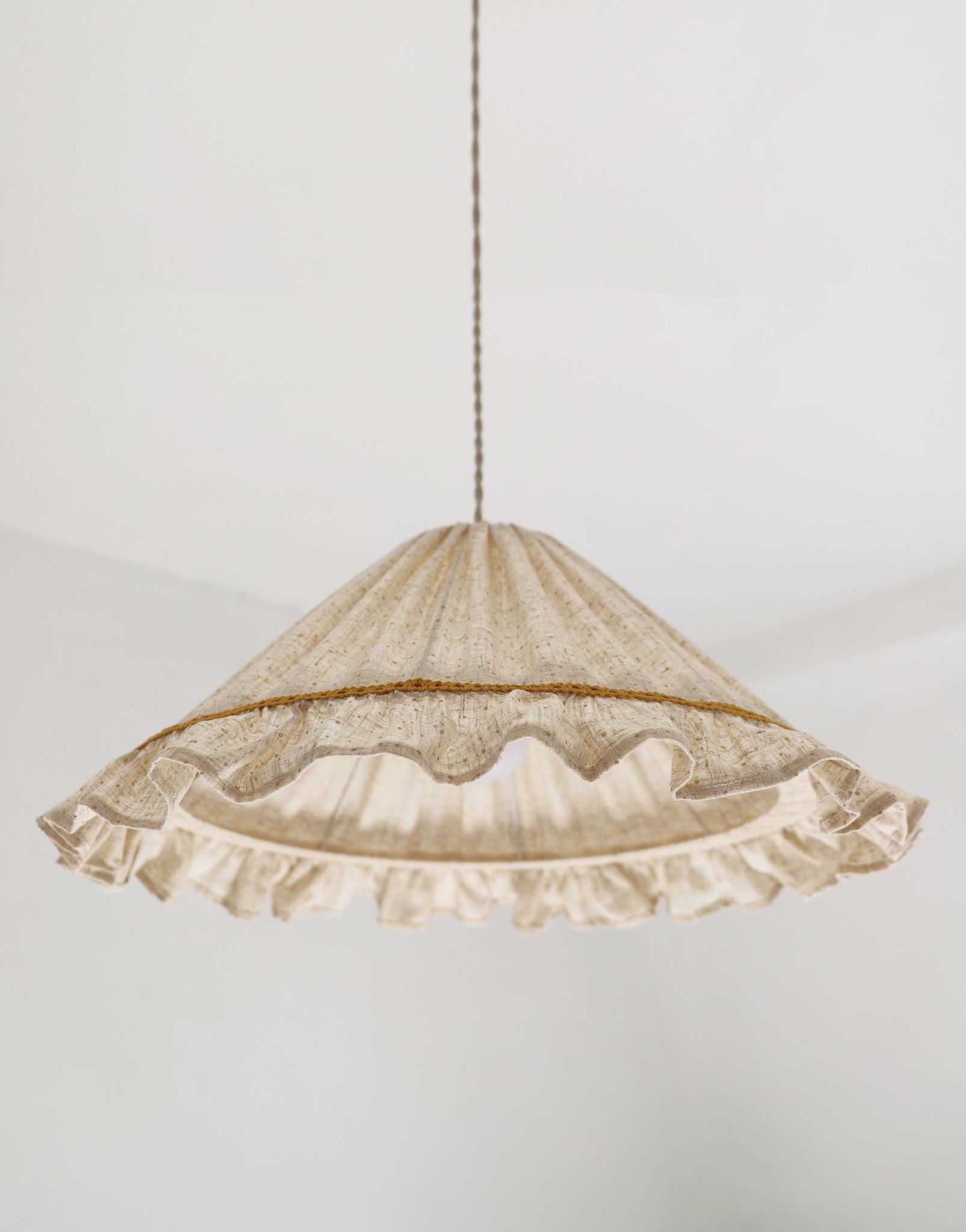 Suspension conique avec volant Emilia "classic dots"