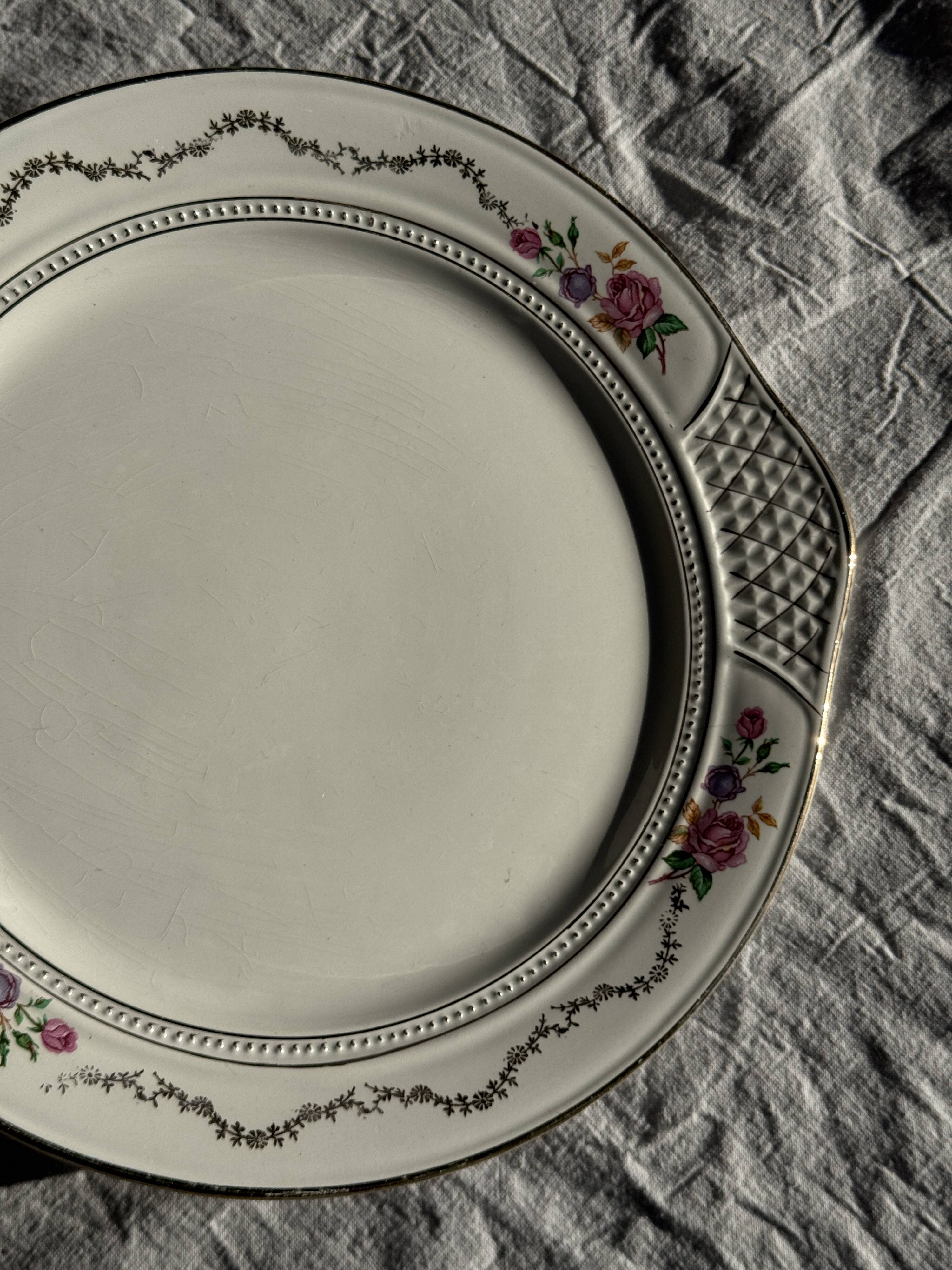 L'Amandinoise rose gold tart dish D30